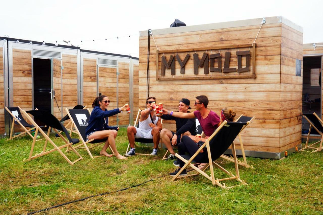 Роскошный шатер Oktoberfest Wiesn Camp Мюнхен